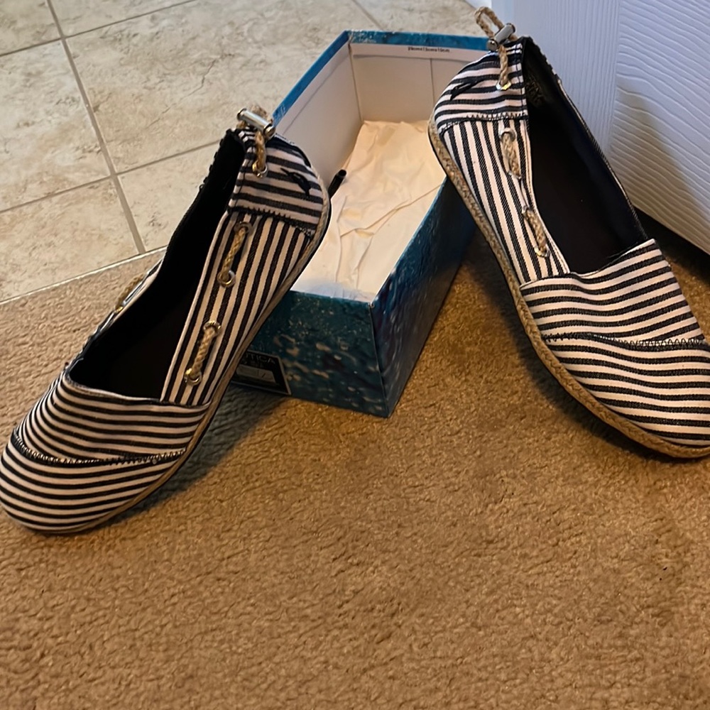 Nautica blue and white slip on